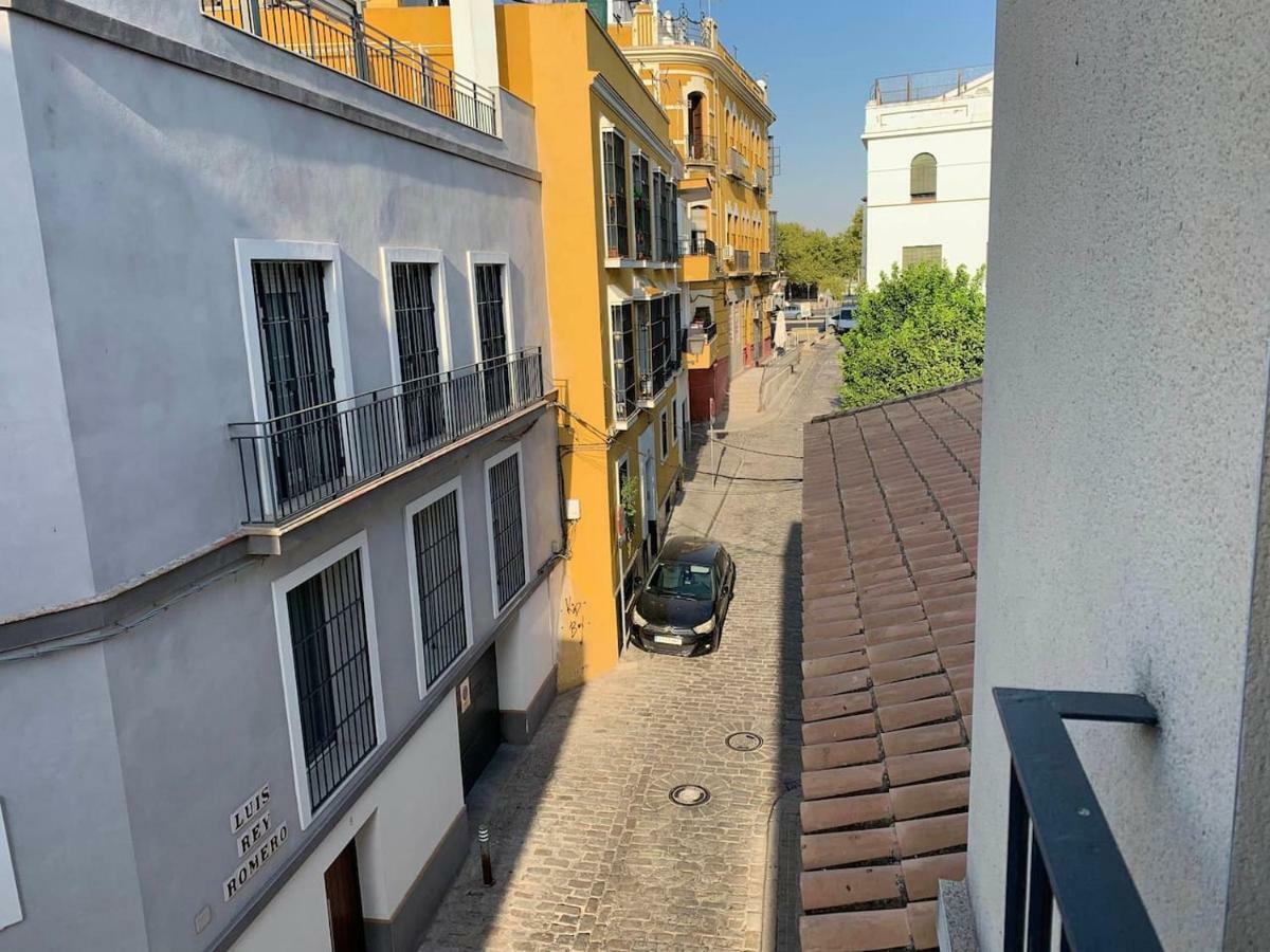Appartamento Luz Y Tranquilidad En El Casco Historico - Parking Gratis Siviglia Esterno foto